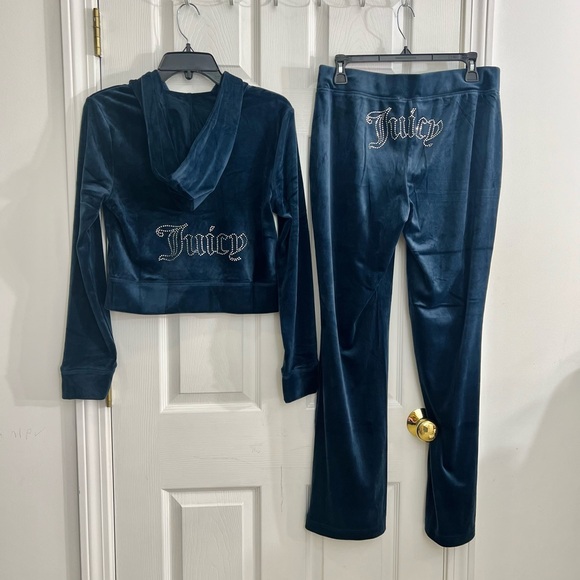 Juicy Couture Classic Velour Tracksuit Set Hoodie & Pants Navy Rhinestone Size M - Picture 1 of 9